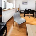 Greenkey Apartment N19