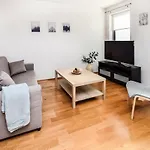 Greenkey Apartment N19